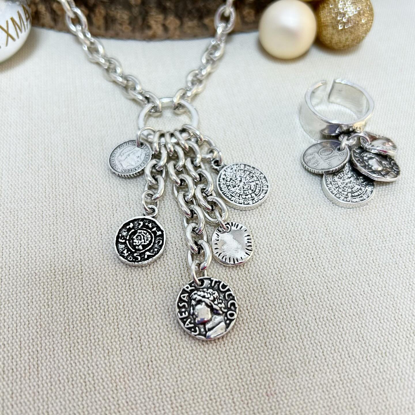 Coins Necklace Tucco