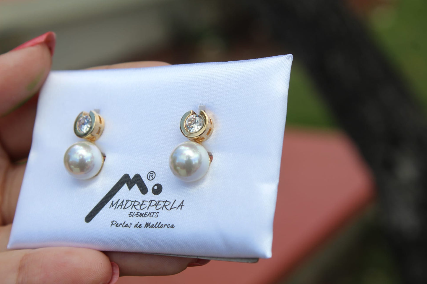 Pearl Gold Earrings Madre Perla