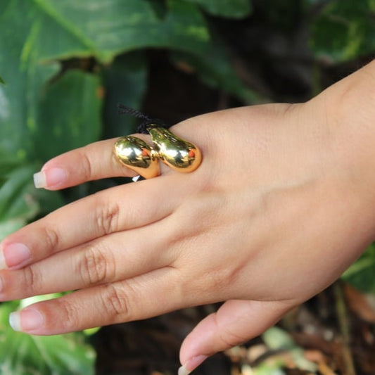 Gold Drop Ring Tucco