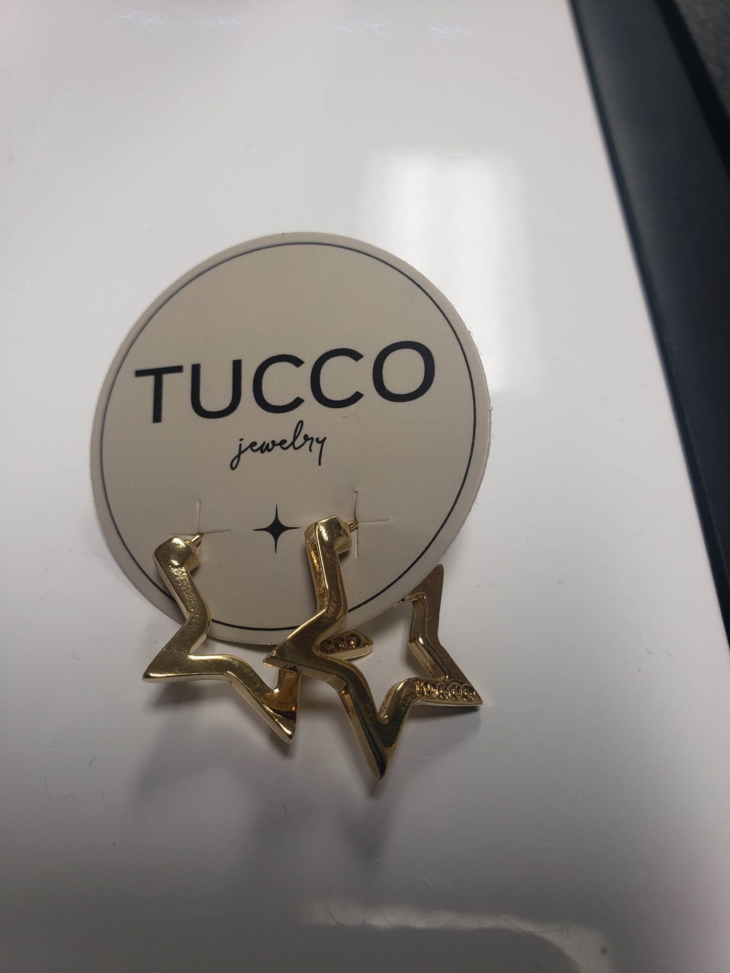 Star Silhouette Gold Tucco